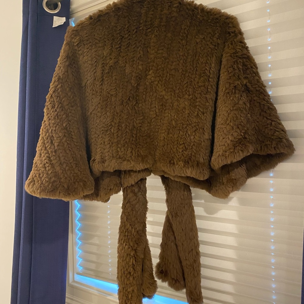 Max studio Rabbit Shawl